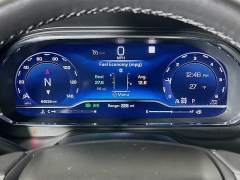 Used 2022  Chevrolet Suburban 4WD 4dr LT at Graham Auto Mall near Mansfield, OH