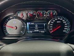 Used 2019  GMC Yukon 4d SUV 4WD SLE at Graham Auto Mall near Mansfield&comma; OH