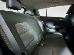 Used 2018  Kia Sportage 4d SUV FWD LX w&sol;Popular Pkg at Dutro Auto near Zanesville&comma; OH