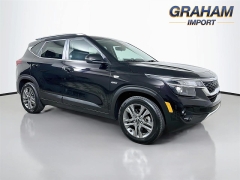 2021 Kia Seltos 4d SUV AWD S at Dutro Auto near Zanesville&comma; OH