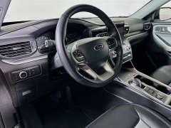 Used 2022  Ford Explorer XLT 4WD at Dutro Auto near Zanesville, OH