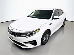 Used 2019  Kia Optima 4d Sedan LX at Graham Auto Mall near Mansfield&comma; OH