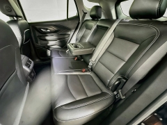 Used 2024  GMC Terrain AWD 4dr SLT at Graham Auto Mall near Mansfield&comma; OH