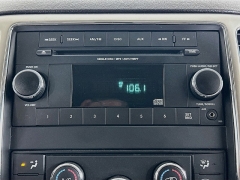 Used 2013  Jeep Grand Cherokee 4d SUV 4WD Laredo at Dutro Auto near Zanesville&comma; OH