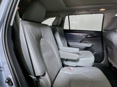 Used 2024  Toyota Highlander Hybrid Platinum AWD at Graham Auto Mall near Mansfield&comma; OH