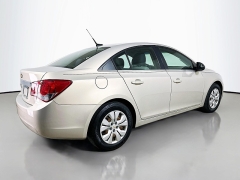 Used 2012  Chevrolet Cruze 4d Sedan LS at Dutro Auto near Zanesville&comma; OH