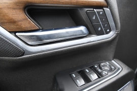 Used 2024  Chevrolet Silverado 2500HD 4WD Crew Cab 159" High Country Gas at Dutro Auto near Zanesville&comma; OH