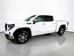 Used 2024  GMC Sierra 1500 4WD Crew Cab 147" SLT at Dutro Auto near Zanesville, OH