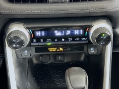 Used 2021  Toyota RAV4 XLE FWD at Graham Auto Mall near Mansfield&comma; OH