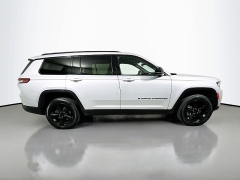 Used 2022  Jeep Grand Cherokee L Altitude 4x4 at Dutro Auto near Zanesville&comma; OH