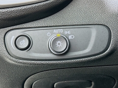 Used 2019  Chevrolet Trax 4d SUV FWD LS at Dutro Auto near Zanesville&comma; OH