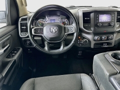 Used 2020  Ram 1500 4WD Crew Cab Big Horn at Dutro Auto near Zanesville&comma; OH