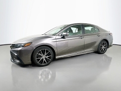 Used 2022  Toyota Camry SE Auto at Graham Auto Mall near Mansfield, OH