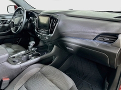 Used 2023  Chevrolet Traverse FWD 4dr LT Cloth w&sol;1LT at Dutro Auto near Zanesville&comma; OH