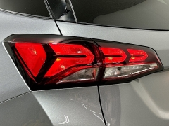 Used 2023  Chevrolet Equinox FWD 4dr LT w&sol;1LT at Dutro Auto near Zanesville&comma; OH