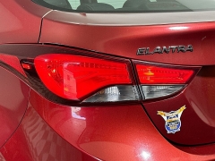 Used 2015  Hyundai Elantra 4d Sedan SE Auto at Dutro Auto near Zanesville&comma; OH