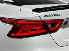 Used 2017  Nissan Maxima 4d Sedan SR at Graham Auto Mall near Mansfield, OH