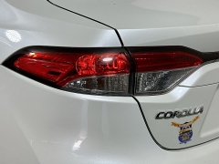 Used 2020  Toyota Corolla 4d Sedan LE at Dutro Auto near Zanesville&comma; OH