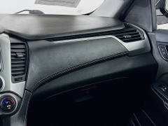 Used 2019  Chevrolet Tahoe 4d SUV 4WD LS at Graham Auto Mall near Mansfield&comma; OH