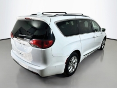Used 2019  Chrysler Pacifica 4d Wagon Touring L Plus at Graham Auto Mall near Mansfield&comma; OH