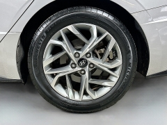 Used 2023  Hyundai Sonata SEL 2&period;5L at Dutro Auto near Zanesville&comma; OH