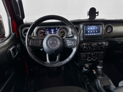 Used 2022  Jeep Gladiator Sport S 4x4 at Dutro Auto near Zanesville&comma; OH