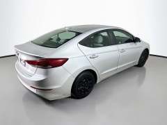 Used 2017  Hyundai Elantra 4d Sedan SE Auto at Graham Auto Mall near Mansfield&comma; OH