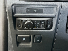 Used 2025  Ford F-150 4WD Raptor SuperCrew 5&period;5' Box at Graham Auto Mall near Mansfield&comma; OH