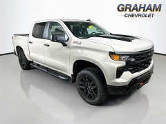 New 2026  Chevrolet Silverado 1500 4WD Crew Cab 147" Custom Trail Boss at Dutro Auto near Zanesville&comma; OH