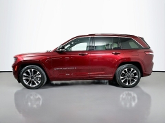 Used 2023  Jeep Grand Cherokee 4xe Overland 4x4 at Dutro Auto near Zanesville&comma; OH