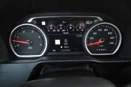 Used 2022  Chevrolet Silverado 2500HD 4WD Crew Cab 159" High Country Dsl at Dutro Auto near Zanesville&comma; OH