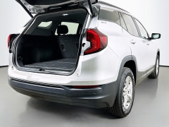 Used 2022  GMC Terrain AWD 4dr SLE at Graham Auto Mall near Mansfield, OH