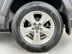 Used 2021  Toyota RAV4 XLE FWD at Graham Auto Mall near Mansfield&comma; OH