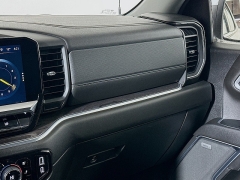 Used 2022  Chevrolet Silverado 1500 4WD Crew Cab 157" LTZ at Dutro Auto near Zanesville&comma; OH