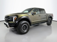 Used 2025  Ford F-150 4WD Raptor SuperCrew 5&period;5' Box at Dutro Auto near Zanesville&comma; OH