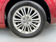 Used 2014  Chrysler 300C 4d Sedan V8 AWD at Dutro Auto near Zanesville&comma; OH