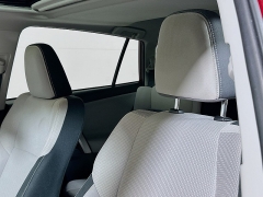 Used 2018  Toyota RAV4 4d SUV AWD XLE at Dutro Auto near Zanesville&comma; OH