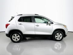 Used 2017  Chevrolet Trax 4d SUV AWD LT at Dutro Auto near Zanesville&comma; OH