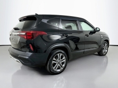 Used 2021  Kia Seltos 4d SUV AWD LX at Graham Auto Mall near Mansfield&comma; OH