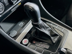 Used 2020  Volkswagen Passat 4d Sedan 2&period;0T SE at Dutro Auto near Zanesville&comma; OH