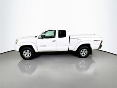 Used 2013  Toyota Tacoma 4WD Access Cab V6 Auto at Dutro Auto near Zanesville&comma; OH