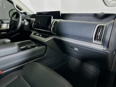 Used 2025  Ford Expedition Active 4x4 at Dutro Auto near Zanesville&comma; OH