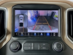 Used 2021  Chevrolet Silverado 1500 4WD Crew Cab 147" High Country at Graham Auto Mall near Mansfield, OH