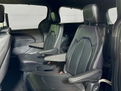 Used 2021  Chrysler Pacifica Touring L AWD at Dutro Auto near Zanesville&comma; OH