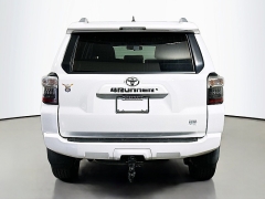 Used 2016  Toyota 4Runner 4d SUV RWD SR5 at Dutro Auto near Zanesville, OH
