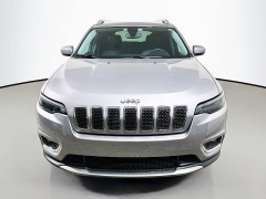 Used 2019  Jeep Cherokee 4d SUV 4WD Limited 3&period;2L at Dutro Auto near Zanesville&comma; OH