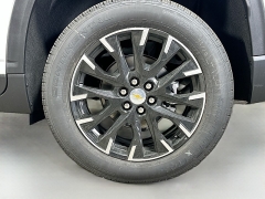 New 2026  Chevrolet Traverse AWD 4dr LT w&sol;2LT at Dutro Auto near Zanesville&comma; OH