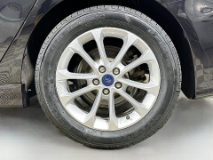 Used 2020  Ford Fusion 4d Sedan FWD SE 1&period;5L EcoBoost at Dutro Auto near Zanesville&comma; OH