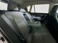 Used 2025  Toyota RAV4 XLE AWD at Graham Auto Mall near Mansfield&comma; OH