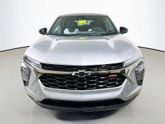 New 2026  Chevrolet Trax FWD 4dr 1RS at Dutro Auto near Zanesville&comma; OH